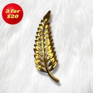 Vintage Leaf Brooch